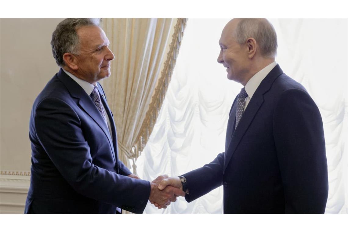 US-Sondergesandter Steve Witkoff (l.) traf den russischen Präsidenten Wladimir Putin zu Gesprächen über ein Ende des Ukraine-Kriegs.