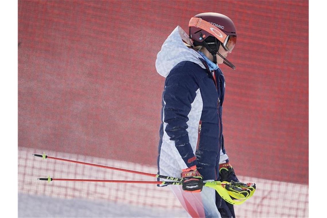 Das war die Olympia-Nacht US-Star Mikaela Shiffrin wird im Super-G an den Start geht. Foto: Michael Kappeler/dpa