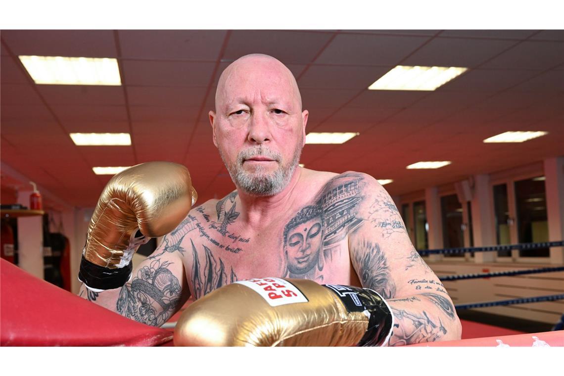 Uwe Hück ist Boxer und betreibt zudem ein Fitnessstudio.
