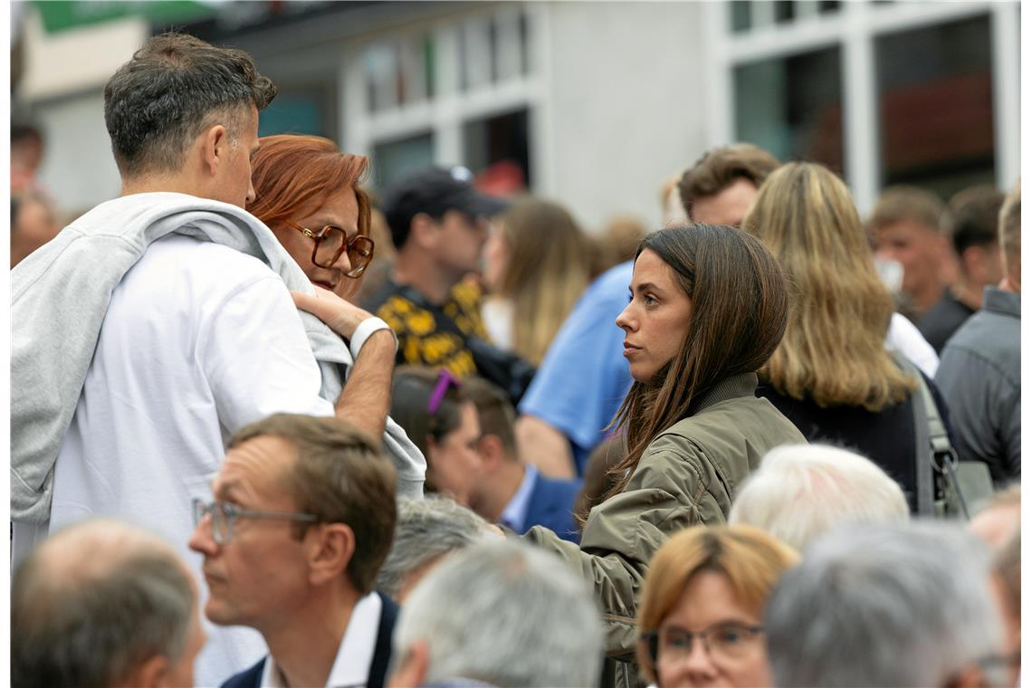 Vanessa und Andrea // 52. Backnanger Straßenfest, Eröffnungstag, Freitag