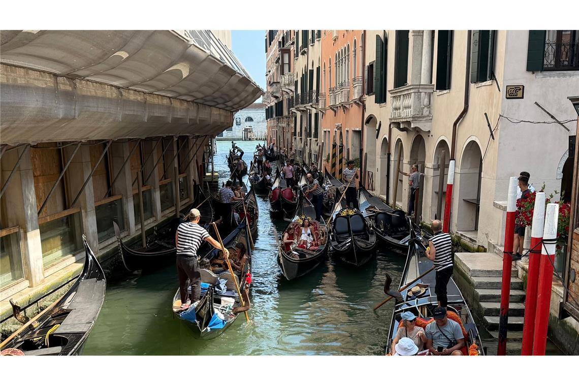 Venedig machte wegen seiner Eintrittsgebühr Schlagzeilen - die Touristen hielt das jedoch nicht ab. (Archivbild)