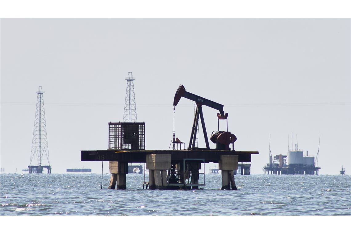 Venezuela wird die Einnahmen aus seinen Öl-Geschäften mit den USA Trump zufolge nur in US-Produkte investieren. (Archivbild)