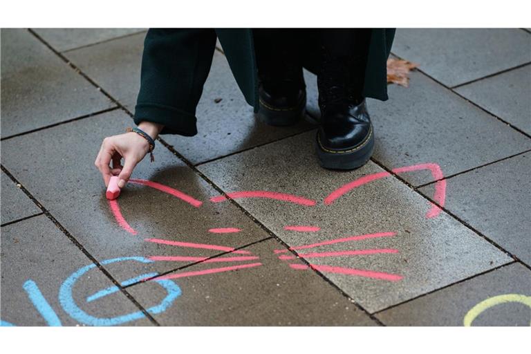 Verbale sexuelle Belästigung will die SPD-Bundestagsfraktion strafbar machen. (Symbolbild)