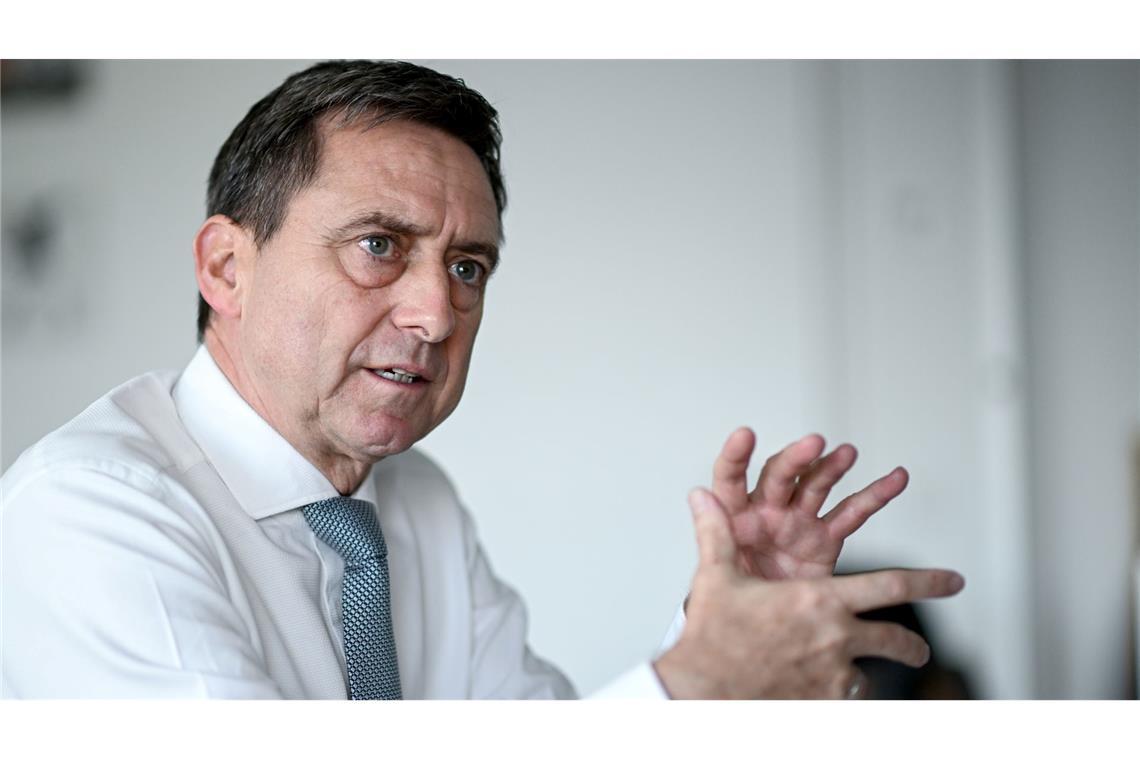 Verbandschef Oliver Blatt, der auch die Pflegekassen vertritt, warnt: "Die Hütte brennt". (Archivbild)