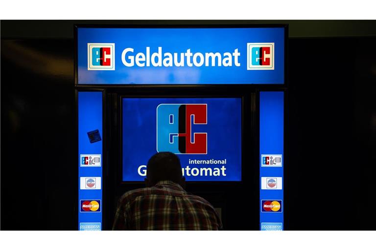 Verbraucher sollen künftig besser vor Online-Betrug und versteckten Gebühren geschützt werden. (Symbolbild)