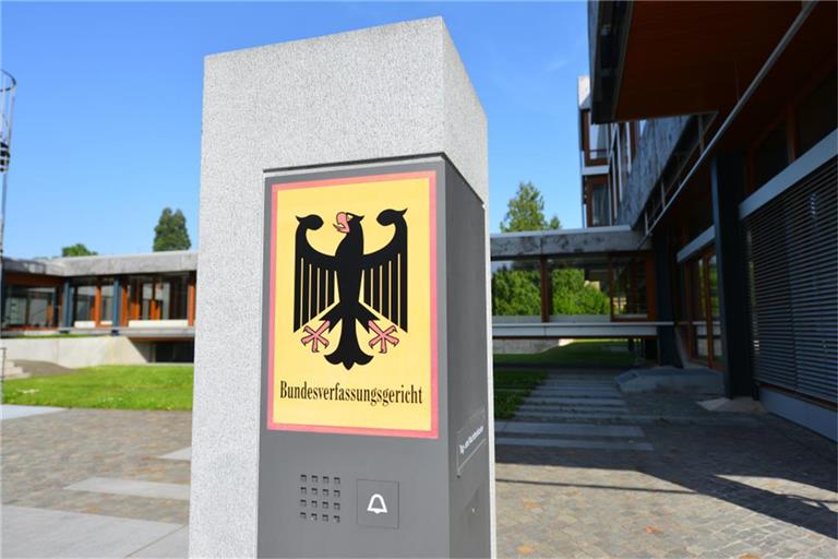 Verfolgen Sie die Wahl live im Stream.