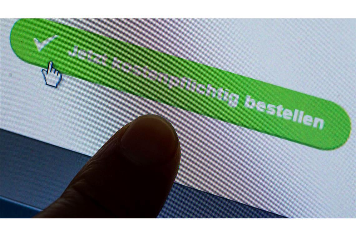 Erstmals über zehn Millionen neue Ratenkredite Verlockend für Viele: Online ist schnell geshoppt. (Symbolbild)