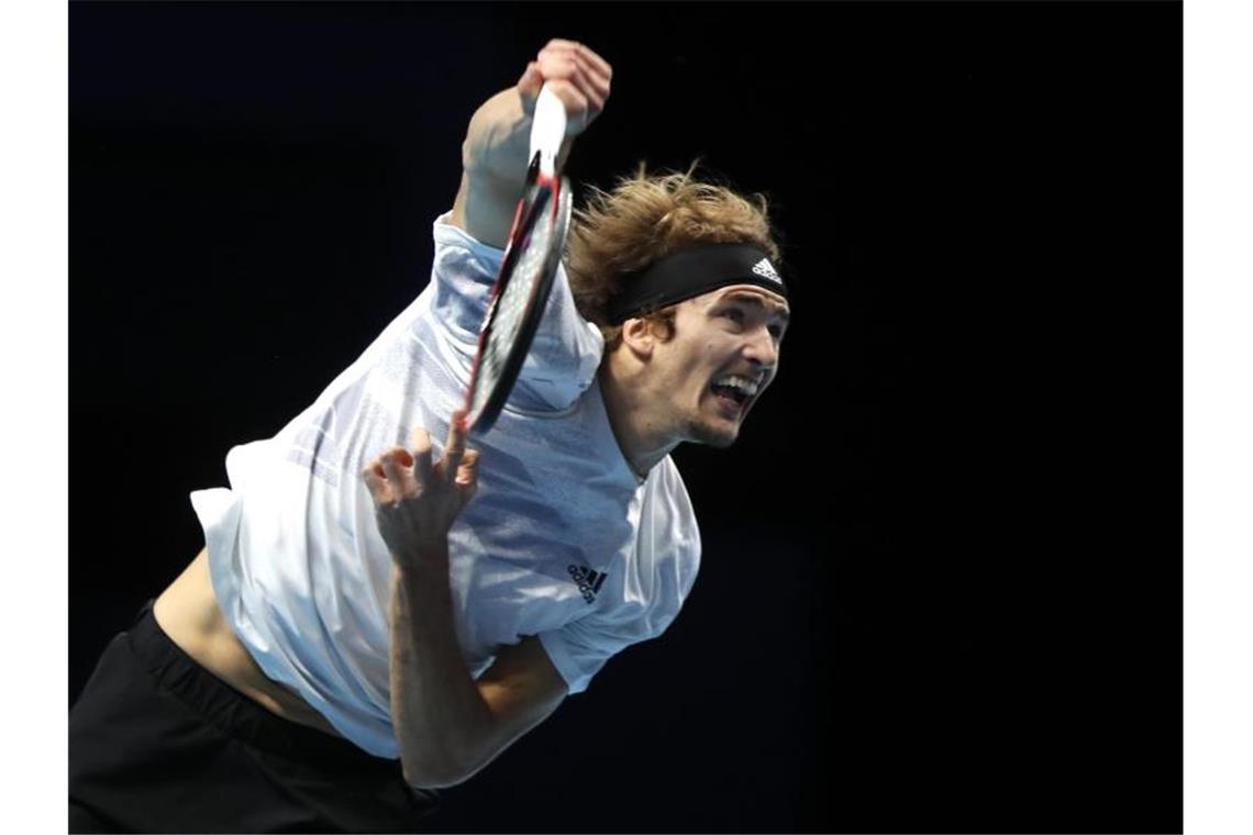 Verpasste sein drittes Halbfinale nacheinander in London: Alexander Zverev. Foto: Frank Augstein/AP/dpa