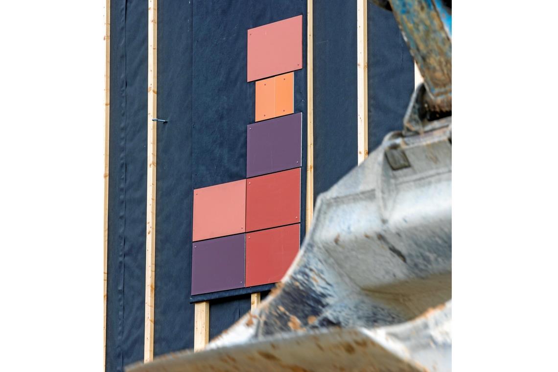 Verschiedene Farbmuster für die Fassadengestaltung stehen zur Wahl.