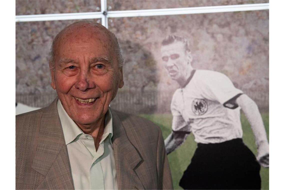 Verstarb im Alter von 89 Jahren als letzter 54er-Weltmeister: Horst Eckel. Foto: Bernd Thissen/dpa