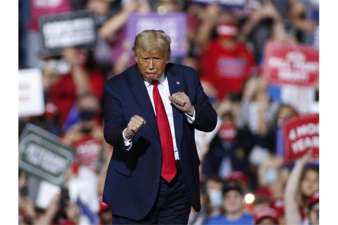 TV-Debatte mit Biden - Trump versucht Aufholjagd Versucht seinen Herausforderer schwer unter Druck zu setzen: US-Präsident Donald Trump. Foto: Nell Redmond/AP/dpa