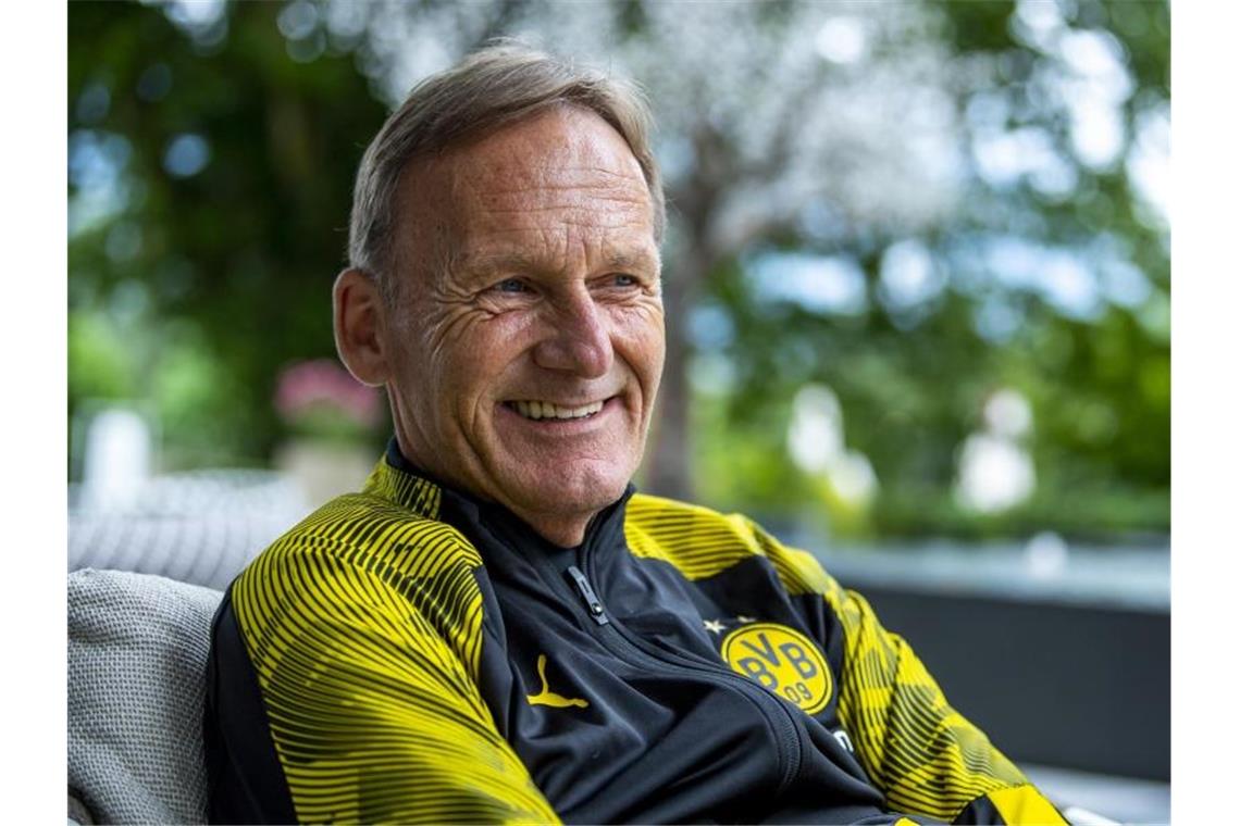 BVB-Geschäftsführer Watzke: „Nächsten Schritt gehen“ Verteidigt die hohen Ausgaben für Transfers: Dortmunds Geschäftsführer Hans-Joachim Watzke. Foto: David Inderlied