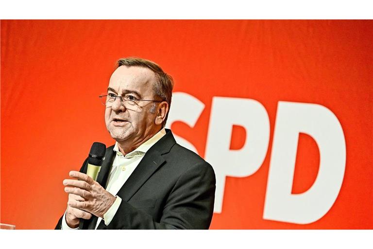 Verteidigungsminister Boris Pistorius bei einer Wahlkampfveranstaltung.