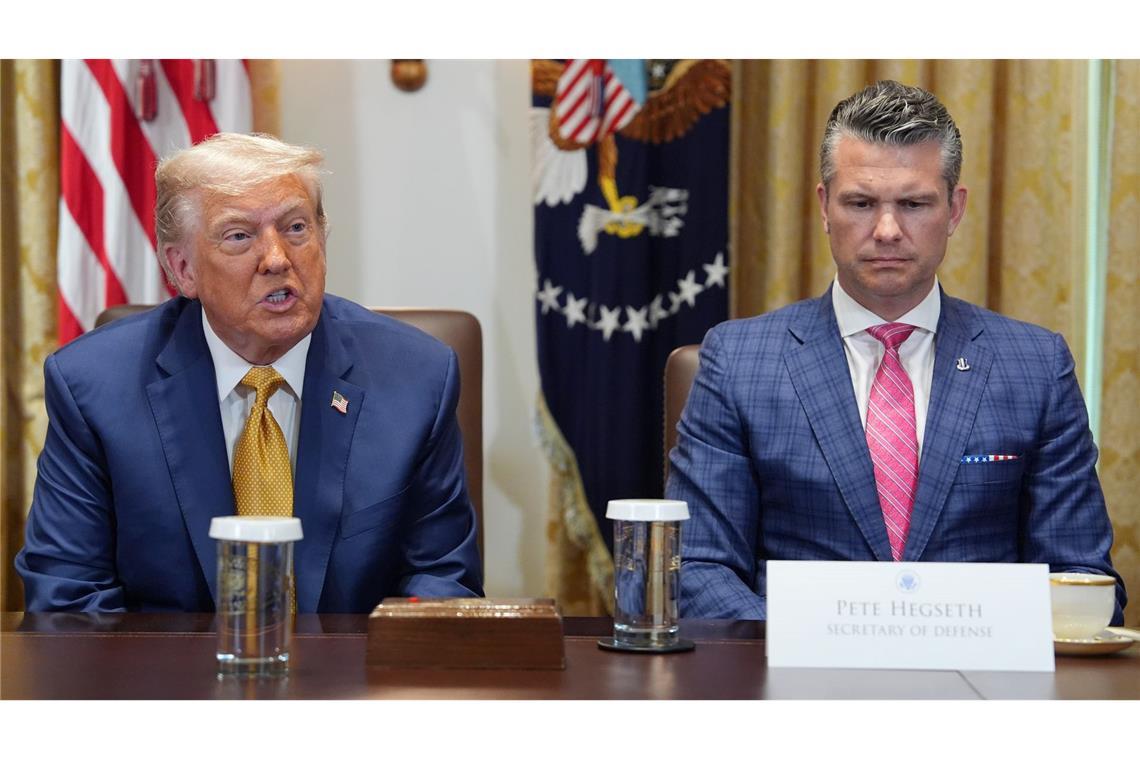 Trump sauer auf Putin - Kurswechsel im Ukraine-Krieg? Verteidigungsminister Hegseth soll einem CNN-Bericht zufolge das Weiße Haus nicht über den teilweisen Lieferstopp an die Ukraine informiert haben.
