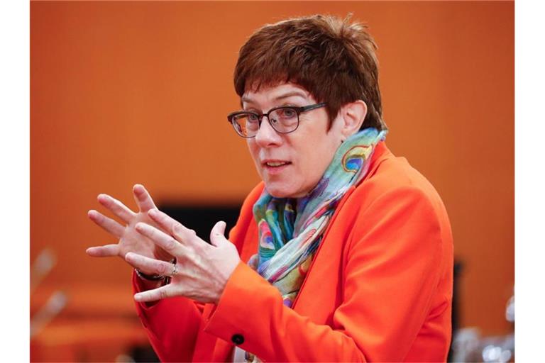 Verteidigungsministerin Kramp-Karrenbauer stellt das KSK auf den Prüfstand. Foto: Fabrizio Bensch/Reuters Pool/dpa