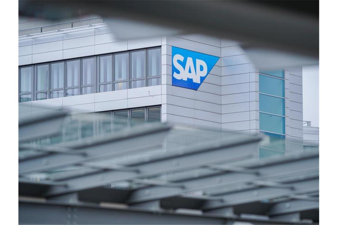 Deutsche Konzerne verlieren im Börsenranking an Bedeutung Vertreten im Club der Top 100 waren im ersten Halbjahr 2019 die deutschen Unternehmen SAP (Rang 52) und Allianz (98), wie aus einer Untersuchung des Beratungs- und Prüfungsunternehmens EY hervorgeht. Foto: Uwe Anspach