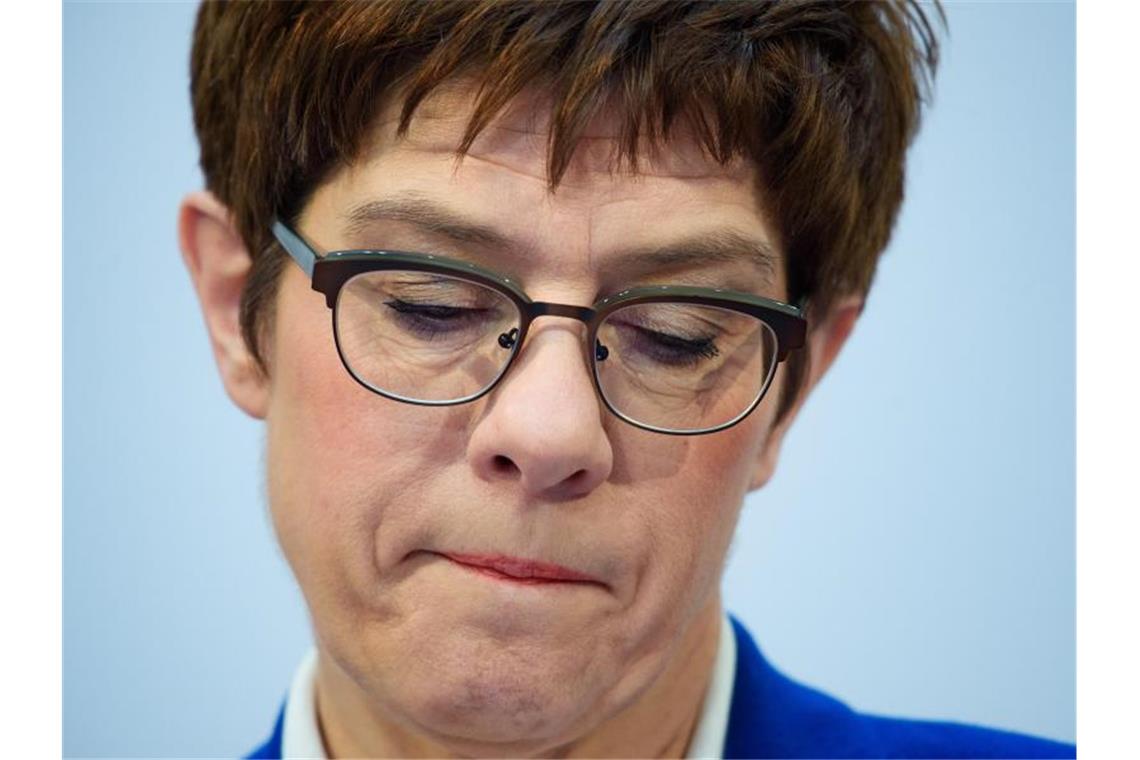 Verzichtet auf eine Kanzlerkandidatur und auf den CDU-Vorsitz: Annegret Kramp-Karrenbauer. Foto: Gregor Fischer/dpa