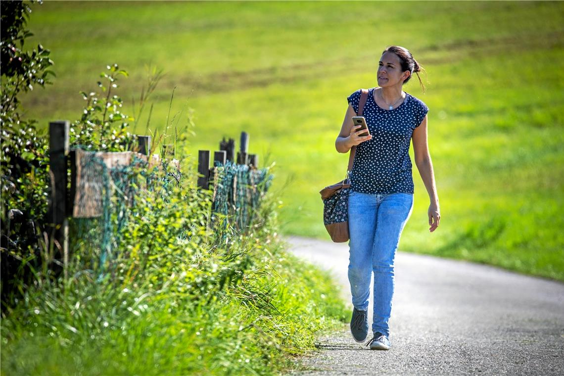 Auf der Suche nach Dosen am Zwiebelberg Viel Ausrüstung ist nicht nötig, das Smartphone reicht aus, um die Verstecke zu finden.