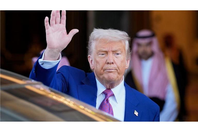 "Viel Glück, Syrien", sagte Trump in Riad.