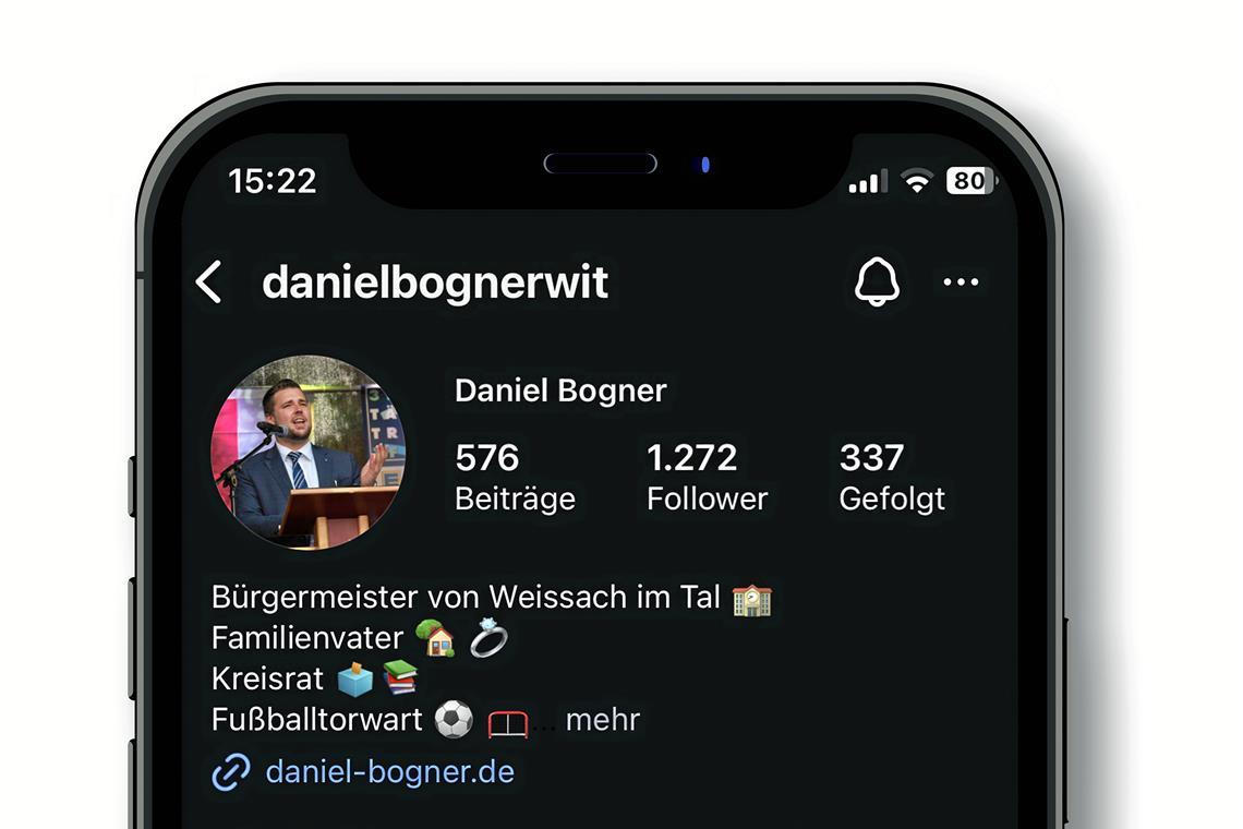 Social Media: Falsche Bürgermeister geben Finanztipps Viele Bürgermeister nutzen soziale Netzwerke, um über ihre Arbeit zu berichten. Unser Foto zeigt das echte Instagram-Profil von Daniel Bogner aus Weissach im Tal. Foto: Adobe Stock/Aozora