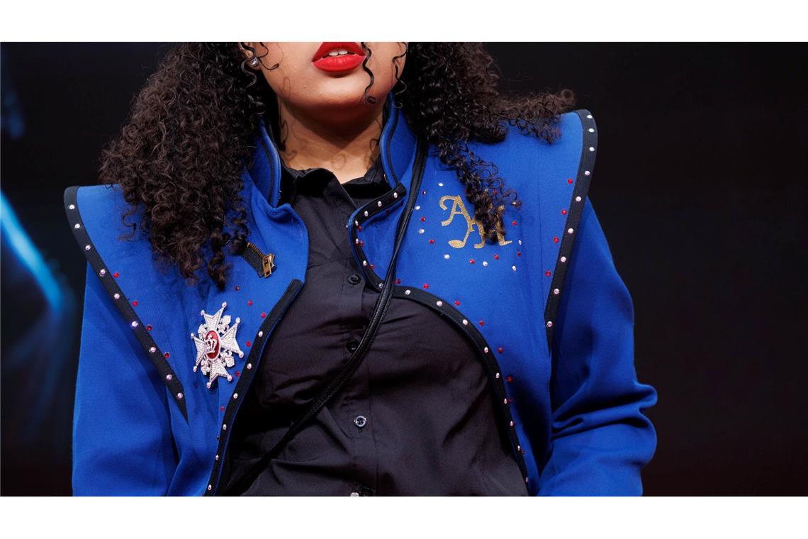 Viele Fans kamen zur internationalen Premiere von "Michael" im typischen Michael Jackson-Look. (Archivbild)