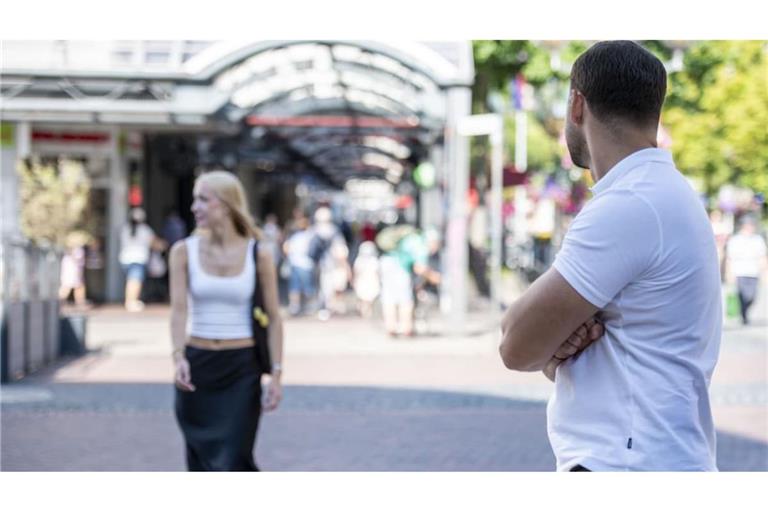 Viele Frauen in der Region erleben „Catcalling“, also anzügliche Sprüche, Pfiffe oder obszöne Gesten im öffentlichen Raum.