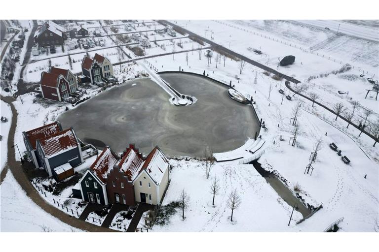 Viele Landschaften sind seit Tagen verschneit - auch in Regionen, in denen das mittlerweile eher selten vorkommt.