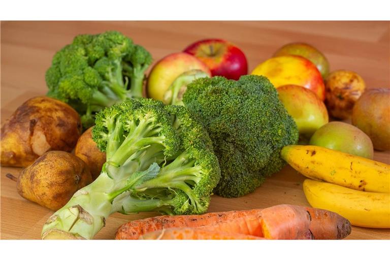 Viele Lebensmittel landen in der Tonne, obwohl man sie noch gut essen könnte.