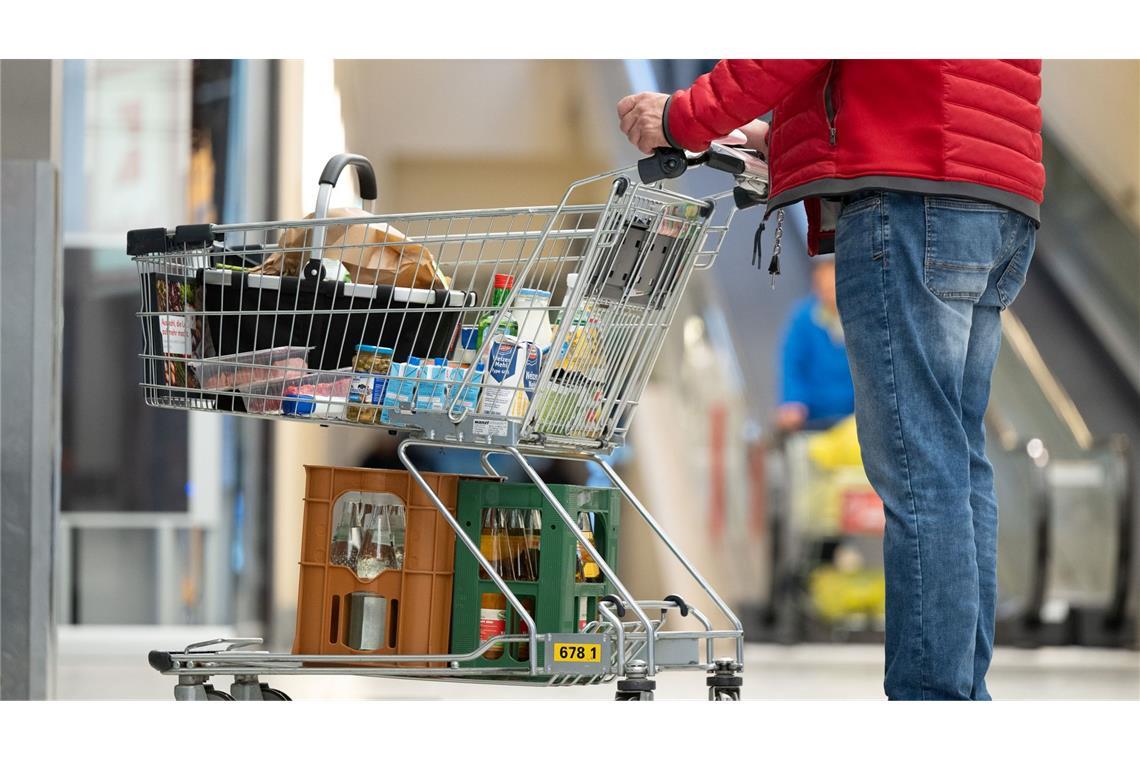 Viele Lebensmittel sind deutlich teurer geworden. (Symbolbild)