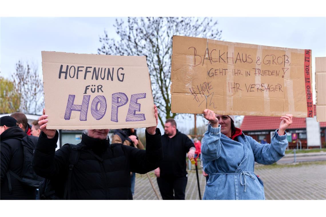Viele Menschen litten merklich mit und verfolgten das Geschehen aufmerksam.