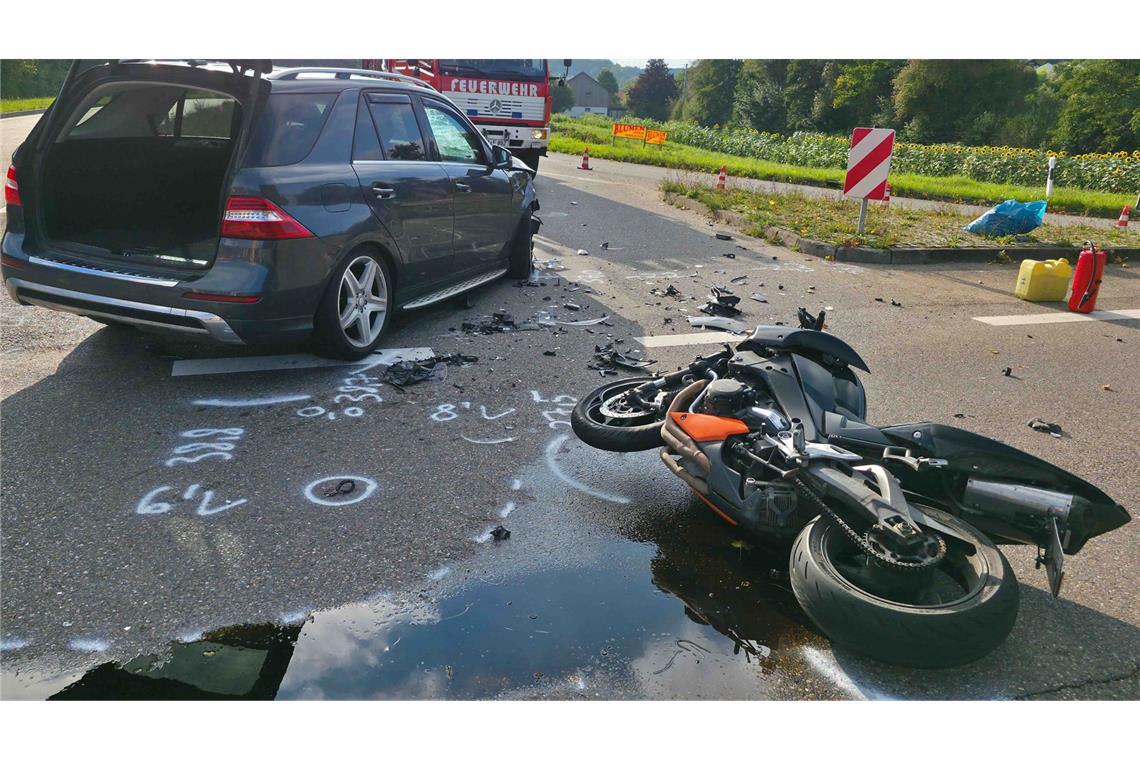Viele Motorradunfälle, wie hier am 28. September bei Grafenau im Kreis Böblingen, enden tödlich.