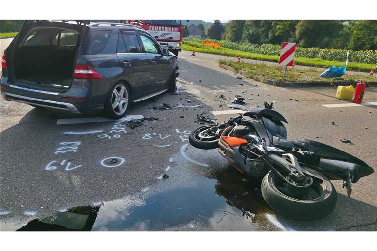 Viele Motorradunfälle, wie hier am 28. September bei Grafenau im Kreis Böblingen, enden tödlich.