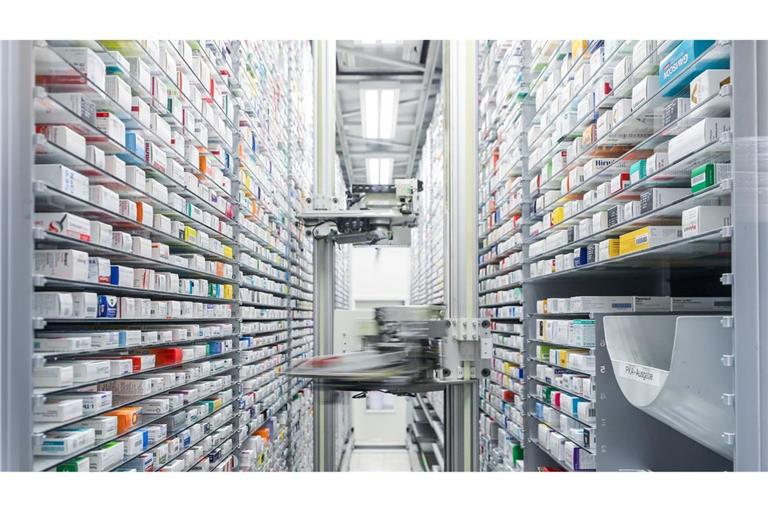 Viele Präparate in einer Apotheke, welches ist das richtige?