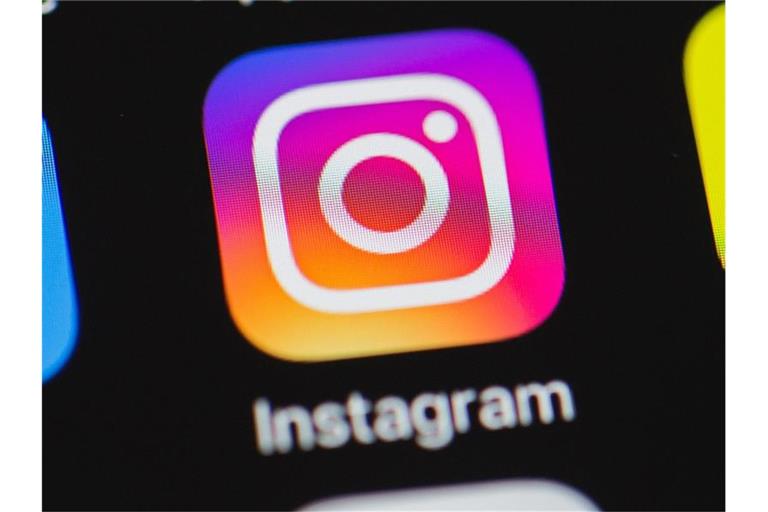 Viele Promis nutzen auf Instagram sogenannte Tap Tags, über die man direkt auf einen Firmen-Account weitergeleitet wird. Foto: Rolf Vennenbernd/dpa