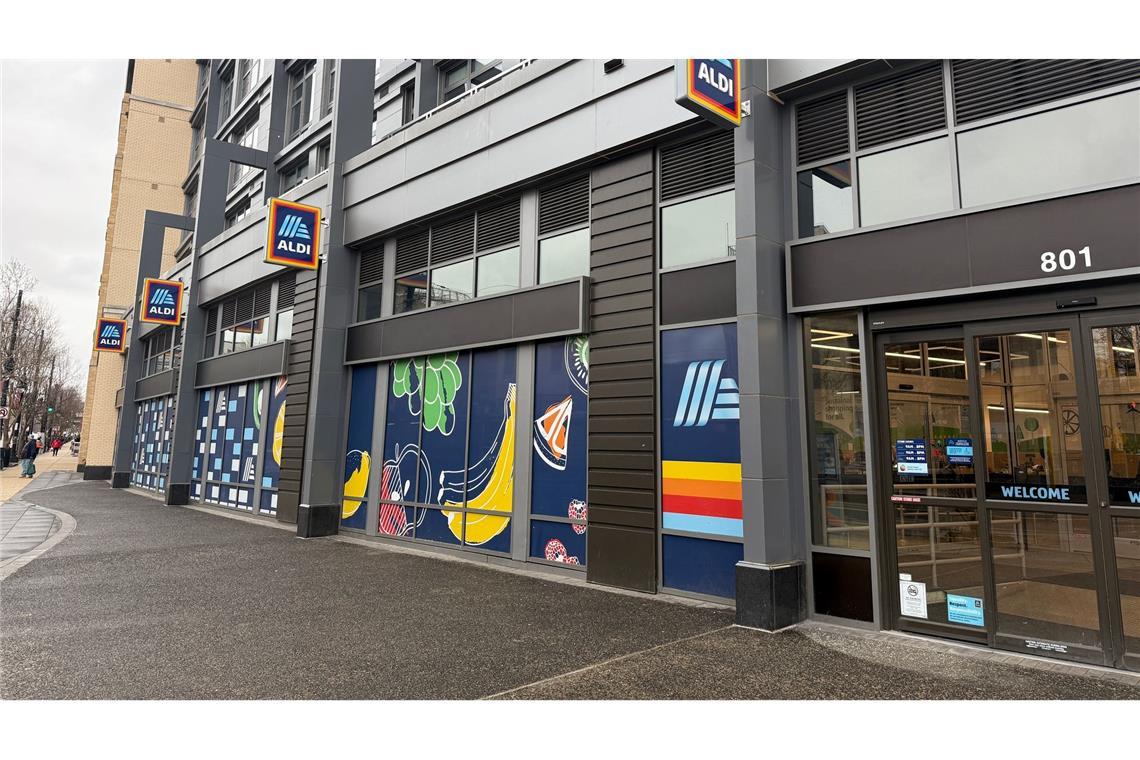 Viele US-Amerikaner gehen gern bei Aldi einkaufen.
