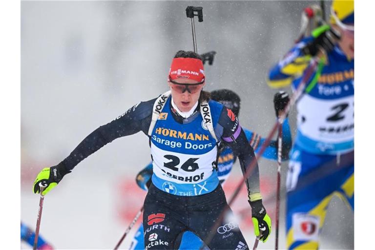 Vier Wochen vor Beginn der Olympischen Winterspiele hat Biathletin Denise Herrmann bislang noch nicht ihre Form gefunden. Foto: Hendrik Schmidt/dpa