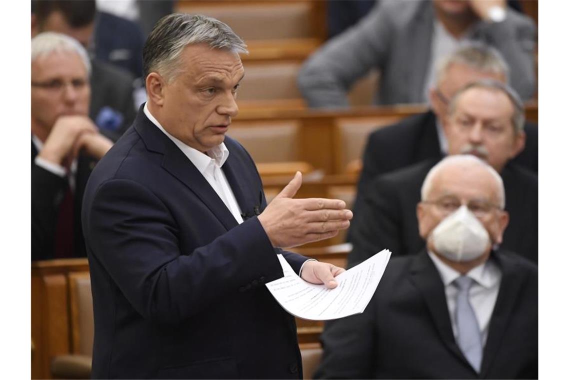Viktor Orban bei einer Rede zum aktuellen Stand der Corona-Krise. Foto: Tamas Kovacs/MTI/AP/dpa