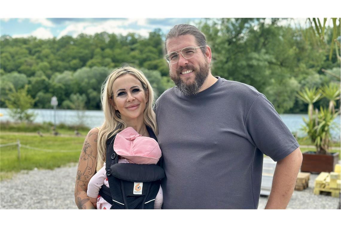 Kiosk-Betreiber am Baggersee stehen vor dem Aus Vildana und Clemens Vohrer betreiben den Kiosk „K’Ufer“ am Kirchentellinsfurter Baggersee – doch nun ist dessen Zukunft aufgrund eines Rechtsstreits unklar.