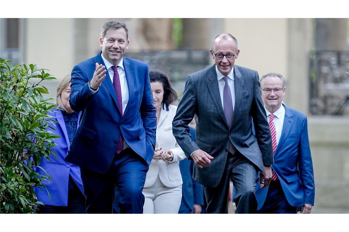 Villa Borsig, Berlin: CDU, CSU und SPD starten Kabinettsklausur mit Merz und Klingbeil.