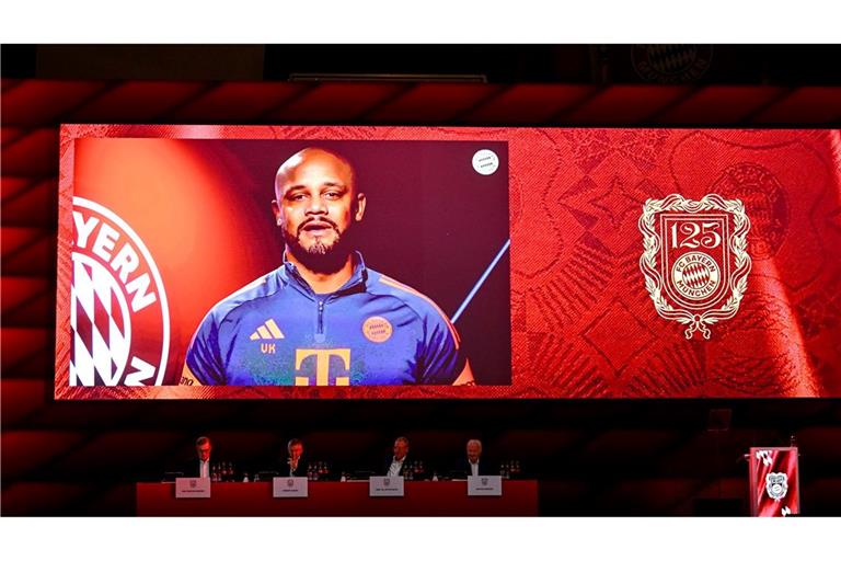 Vincent Kompany meldete sich mitten in der PSG-Vorbereitung mit einer Video-Botschaft bei den Mitgliedern.