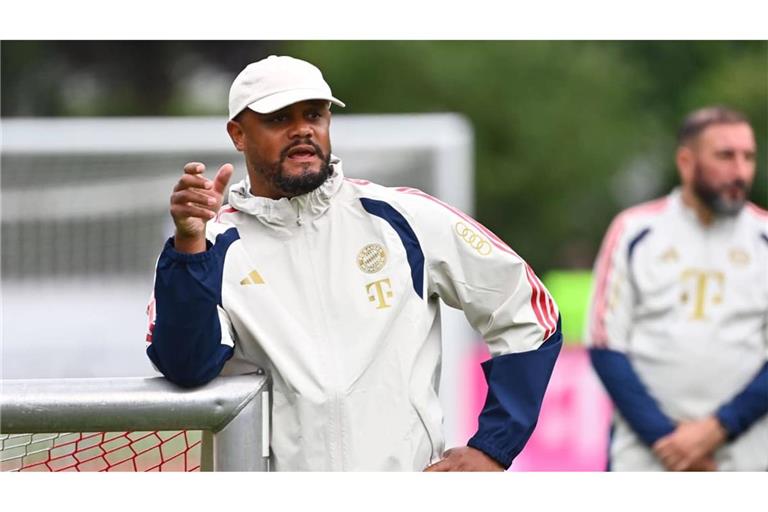Vincent Kompany steht vor seiner dritten Saison als Trainer des FC Bayern. Bislang hat er zwei Meisterschaften und einen Pokalsieg vorzuweisen.