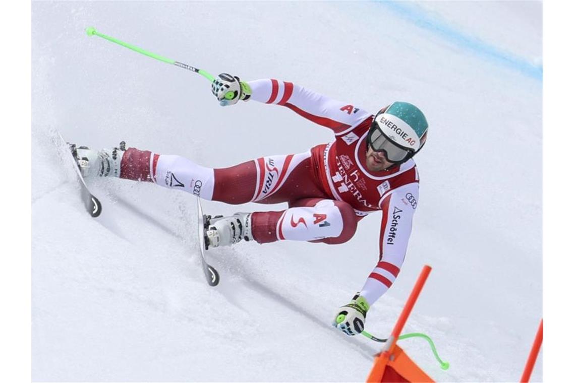 „Mit purer Gewalt“ - Kilde gewinnt Kugel in Königsdisziplin Vincent Kriechmayr setzte sich beim Weltcup in Courcheval mit 0,34 Sekunden Vorsprung vor dem Schweizer Marco Odermatt durch. Foto: Marco Trovati/AP/dpa