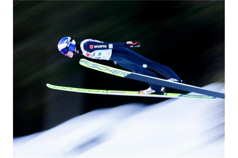 Vinzenz Geiger konnte den zweiten Wettkampf in Seefeld gewinnen. Foto: Georg Hochmuth/APA/dpa/Archiv