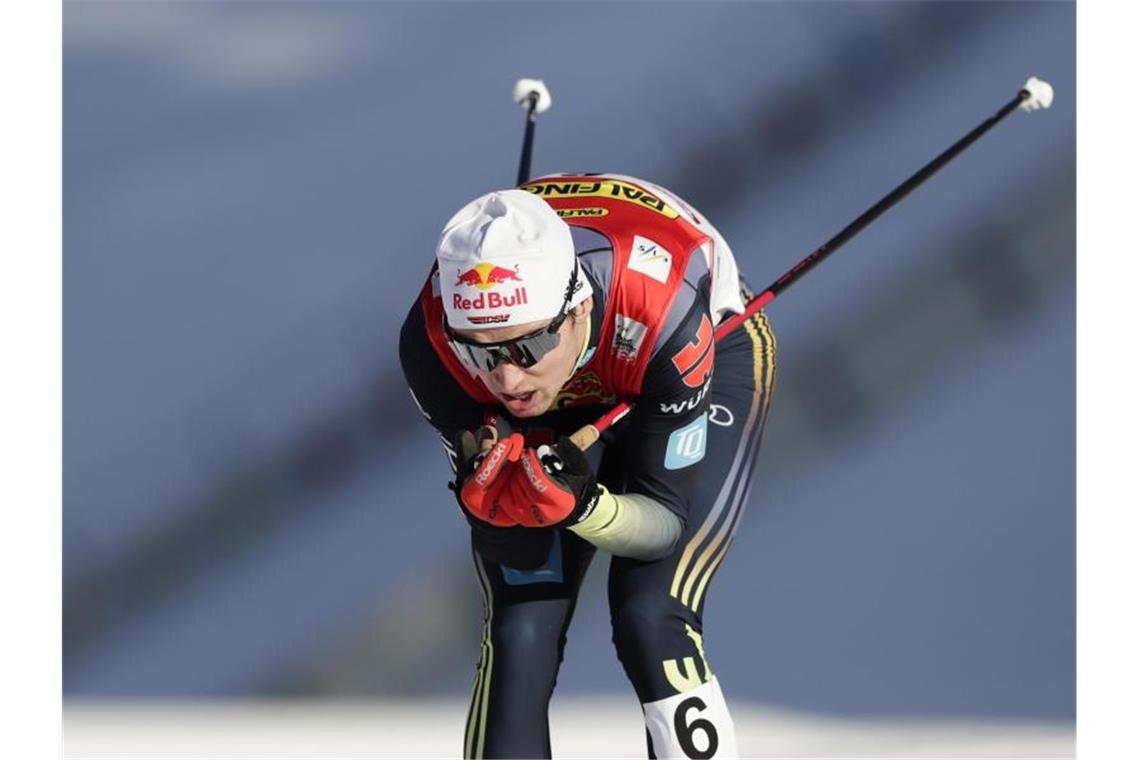 Geiger siegt in Seefeld - Starkes deutsches Teamergebnis Vinzenz Geiger konnte den zweiten Wettkampf in Seefeld gewinnen. Foto: Lisa Leutner/AP/dpa