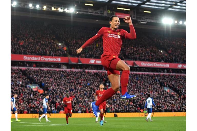 Virgil van Dijk brachte Liverpool per Doppelpack 2:0 in Front. Foto: Anthony Devlin/PA Wire/dpa