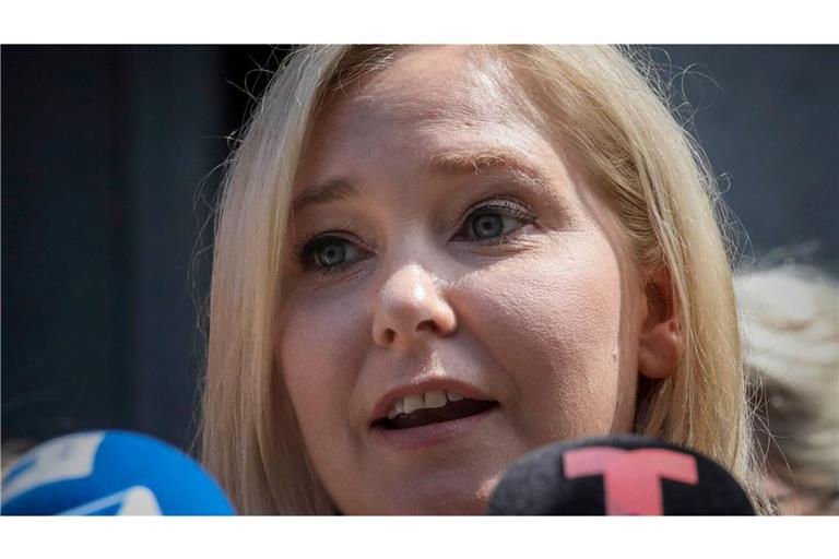 Virginia Giuffre behauptete, von Prinz Andrew als Minderjährige sexuell missbraucht worden zu sein. Bei einer Zivilklage in den USA einigte sie sich mit dem Royal auf einen Vergleich. (Archivbild)