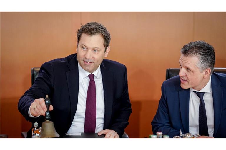 Vizekanzler Klingbeil leitete die Kabinettssitzung - und war auch an der Erarbeitung des Aktionsplans gegen Organisierte Kriminalität beteiligt.