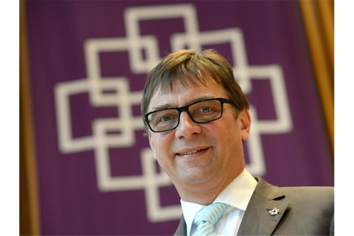 Volker Jung, Präsident der Evangelischen Kirche in Hessen und Nassau (EKHN). Foto: Arne Dedert/dpa/Archivbild