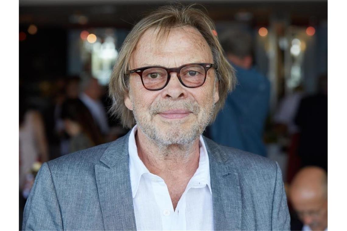 Volker Lechtenbrink 2016 in Hamburg. Der Schauspieler, Sänger und Regisseur starb im Alter von 77 Jahren. Foto: picture alliance / dpa