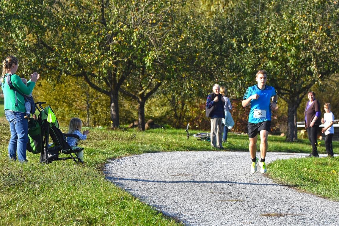 Volkslauf in Aspach, Foto T.Sellmaier